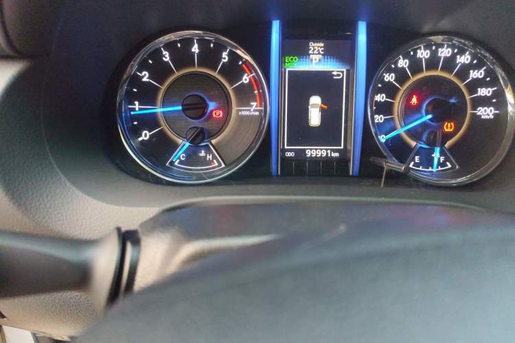 Used Toyota Fortuner  Odometer Close Up