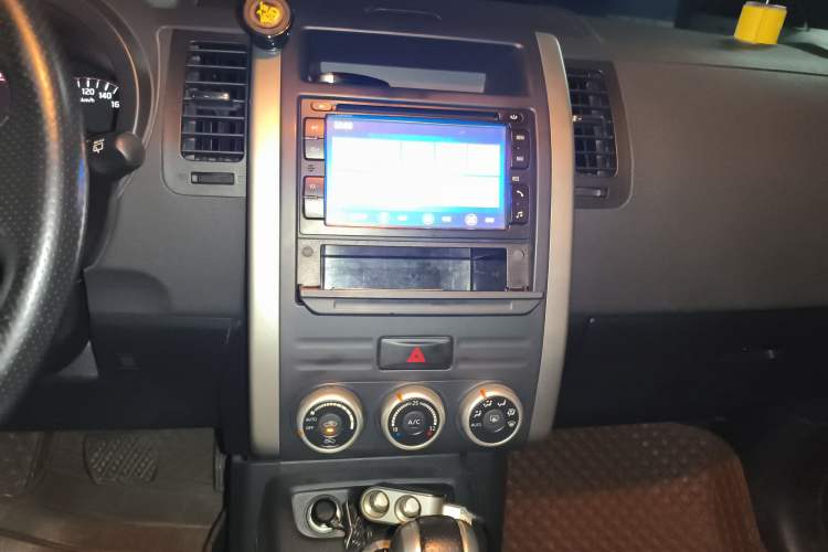 Used Nissan X-Trail 2012 2.5L CVT Luxury Edition 4WD
