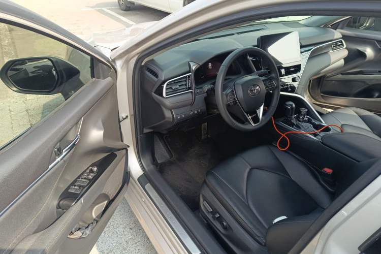 Used Toyota Camry 2021 2.5G Luxury Edition