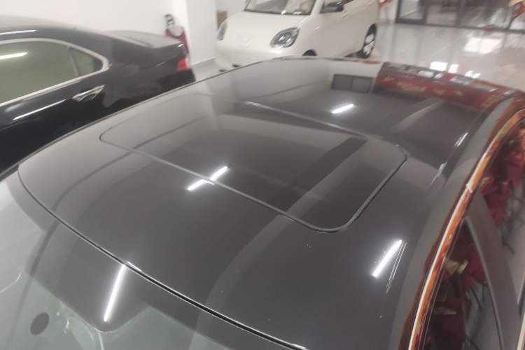 Used Volkswagen Lavida 2013 Restyled Classic 1.6L Manual Comfort Edition
