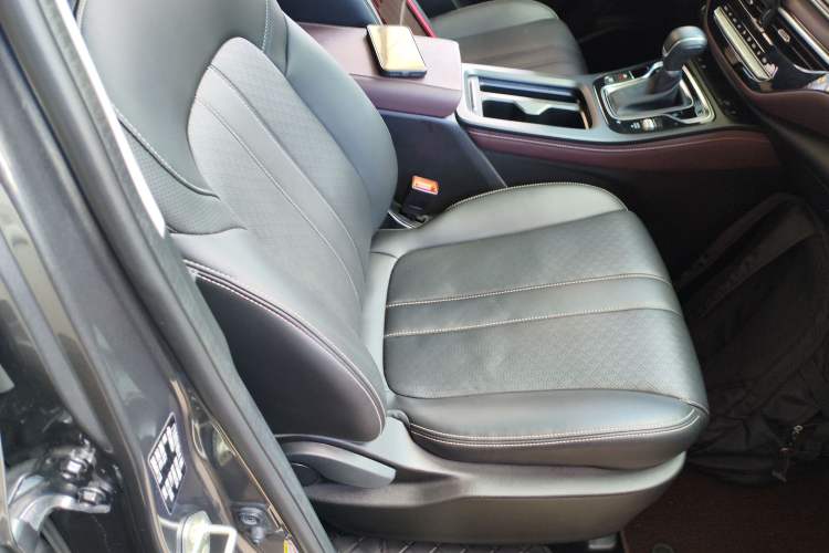 Used GAC Trumpchi M6 2021 PRO 270T DCT Luxury Edition
