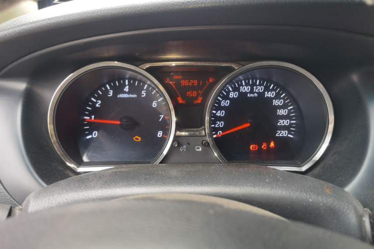 Used Nissan Livina 2013 Jingrui 1.6XL Manual Comfort Edition Instrument Cluster