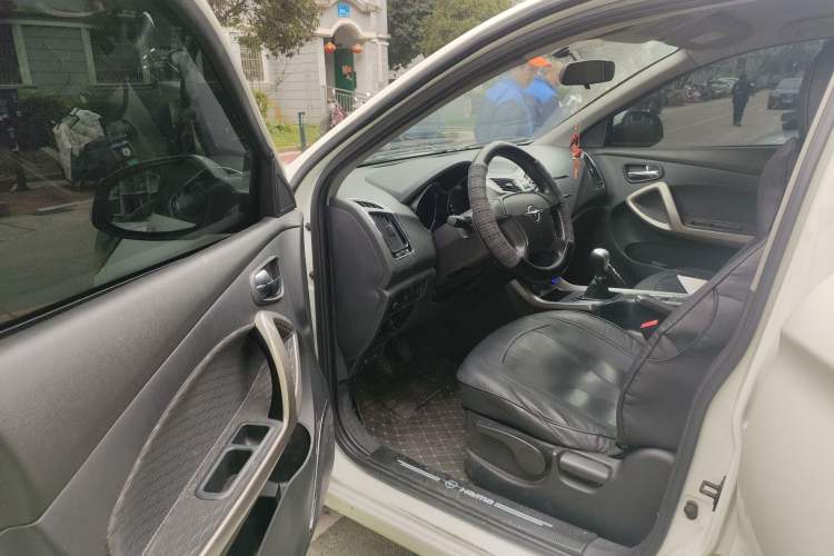 Used Haima S5 2016 1.6L Manual Luxury Tech Edition Driver Seat