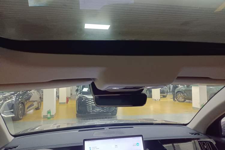 Used BYD Song Pro New Energy 2025 Second-Generation DM-i 115KM Excellence Version
