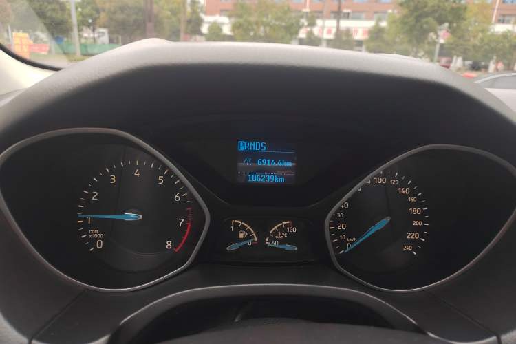 Used Ford Focus 2017 Hatchback 1.6L Automatic Comfort Plus SmartDrive Edition
