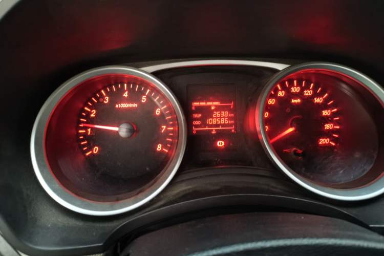 Used Wuling Hongguang 2019 1.5L S Standard Version China VI LAR
