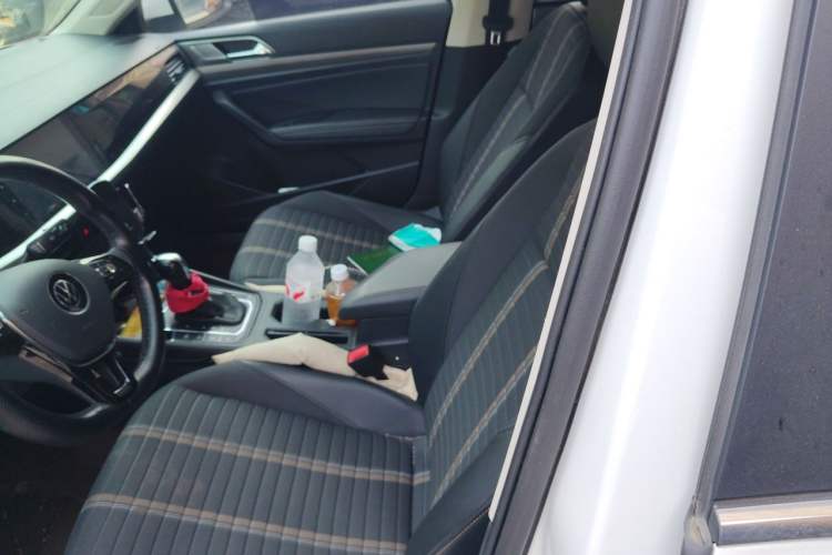Ojetý Volkswagen Lavida 2022 280TSI DSG Comfort Edition