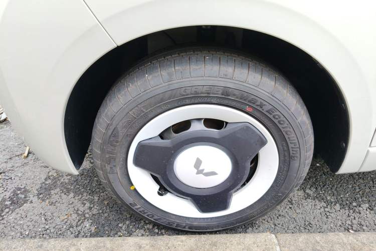 Used Wuling Hongguang MINIEV 2024 3rd Generation 215km Youth Edition