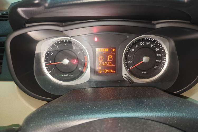 Used Venucia R50 2012 1.6L Automatic Comfort Edition
