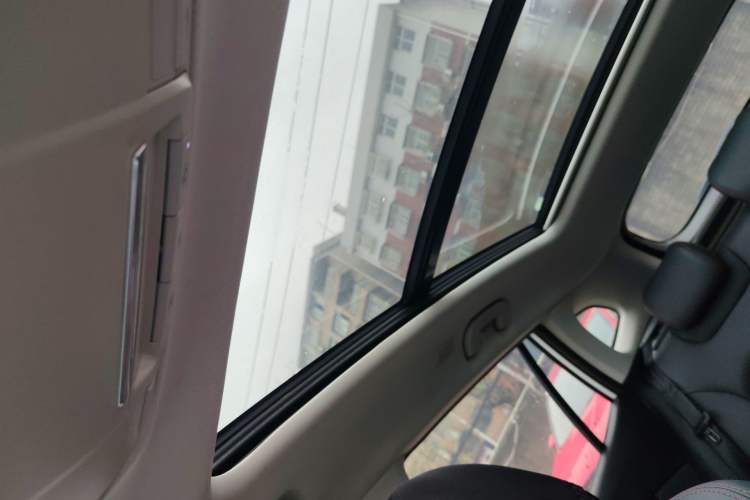 Used Dongfeng Aeolus Yixuan GS 2020 230T Automatic Cool Edition Headliner