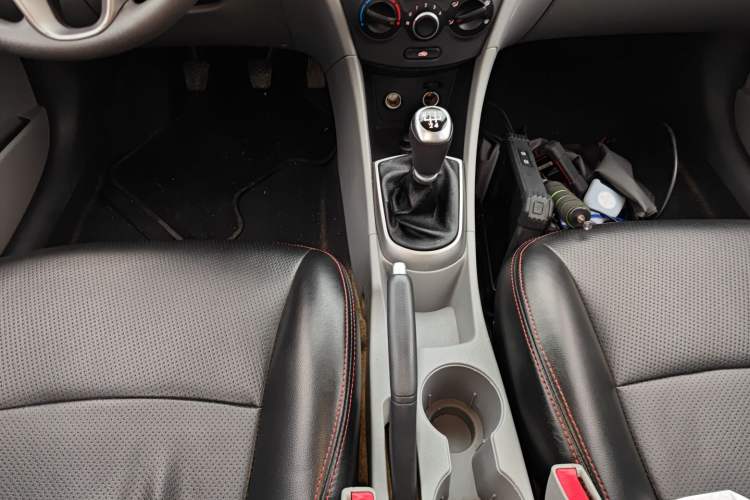 Used Hyundai Verna (older generation) 2016 1.4L Manual Smart GLS Trim
