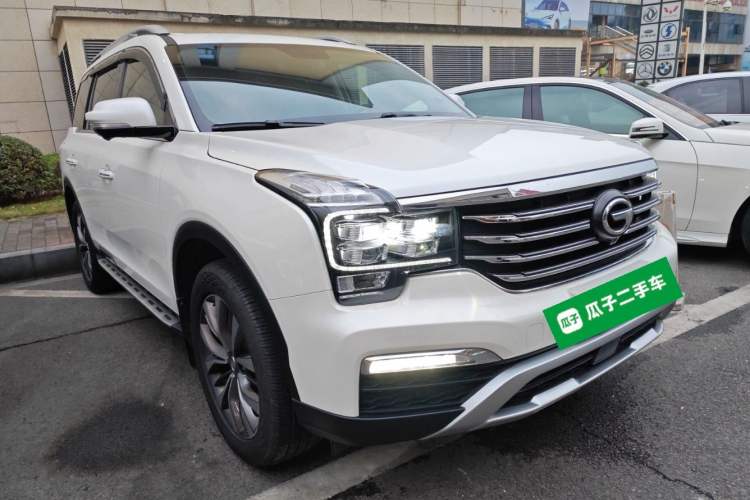 Used GAC Trumpchi GS8 2019 390T Two-Wheel Drive Luxury Smart Connectivity Version (7 Seats) Front Right 45 Deg