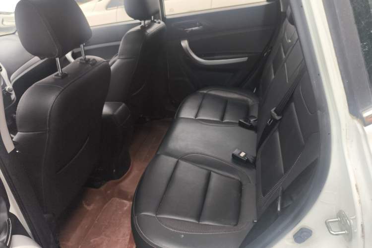 Used CHANGAN CS35 2016 1.6L Automatic Luxury Model China IV Standard Left Rear Seat