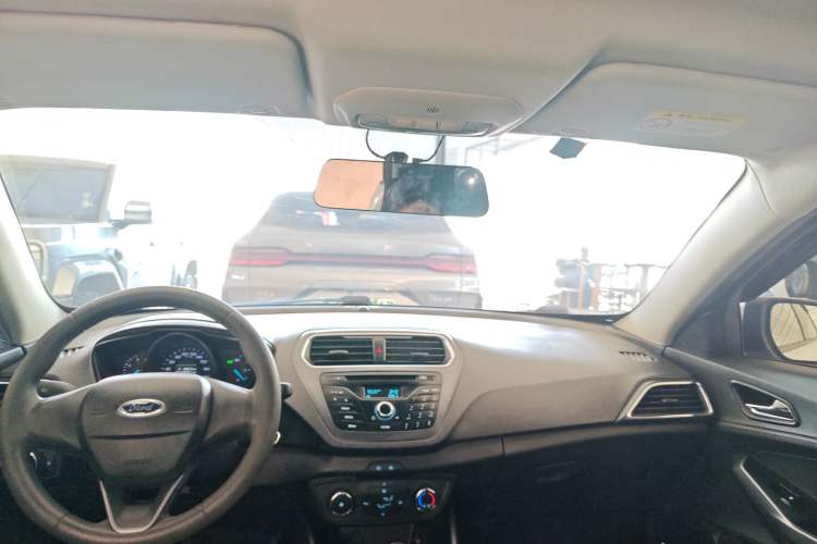 Used Ford Escort 2019 Revised Version 1.5L Manual Quality Enjoyment Type China VI Standard