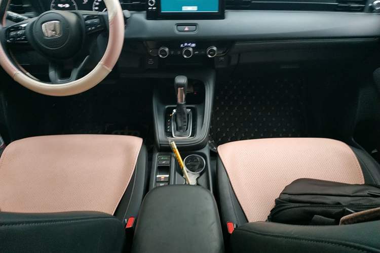 Used Honda Vezel 2023 1.5L CVT Tech Edition
