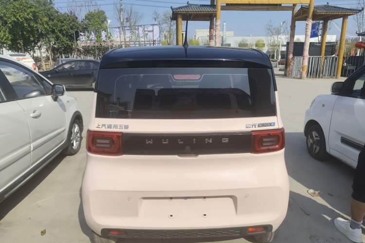 Used Wuling Hongguang MINIEV 2021 Macaron Fashion Edition Lithium-Ion Battery Rear