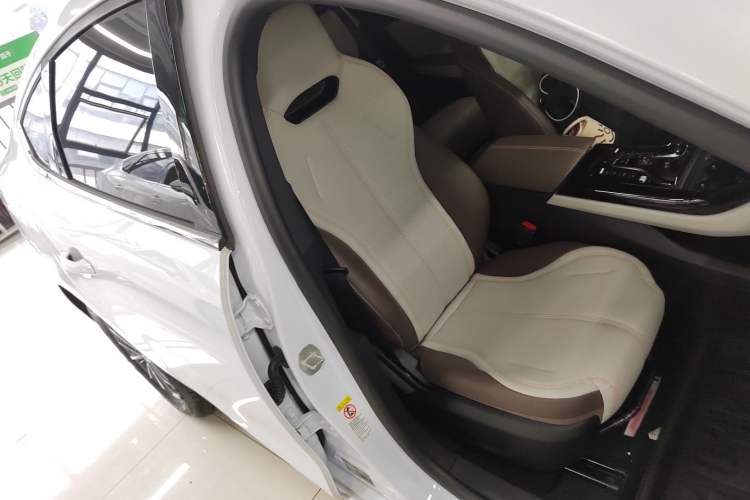 Used BYD Qin PLUS 2024 HONOR Edition DM-i 55KM Leading Model