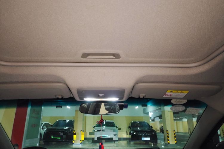 Used Buick Excelle GX 2018 18T Automatic Elite Model Headliner