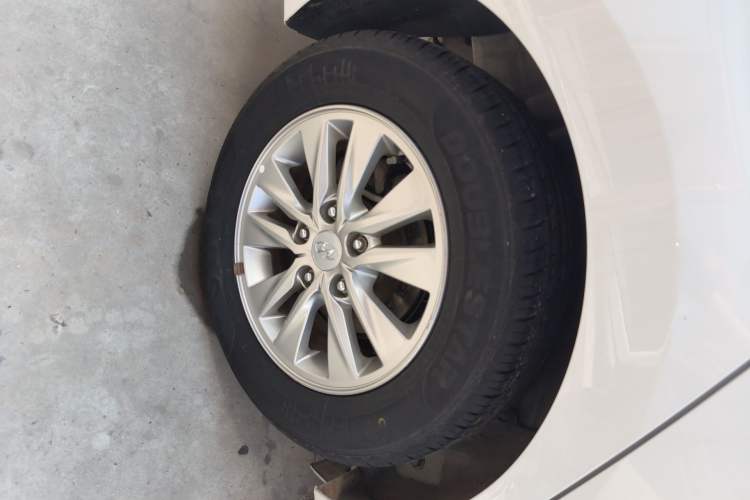 Used Hyundai Celesta 2018 1.6L Automatic GL Enjoyment Edition China VI compliant
