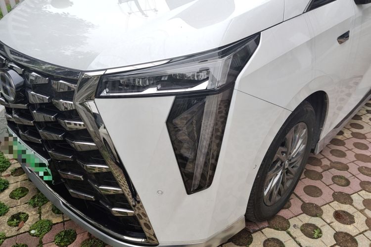 Used GAC Trumpchi Xiangwang M8 2025 Kunkun Series Max Luxury Cabin Left Front Headlight