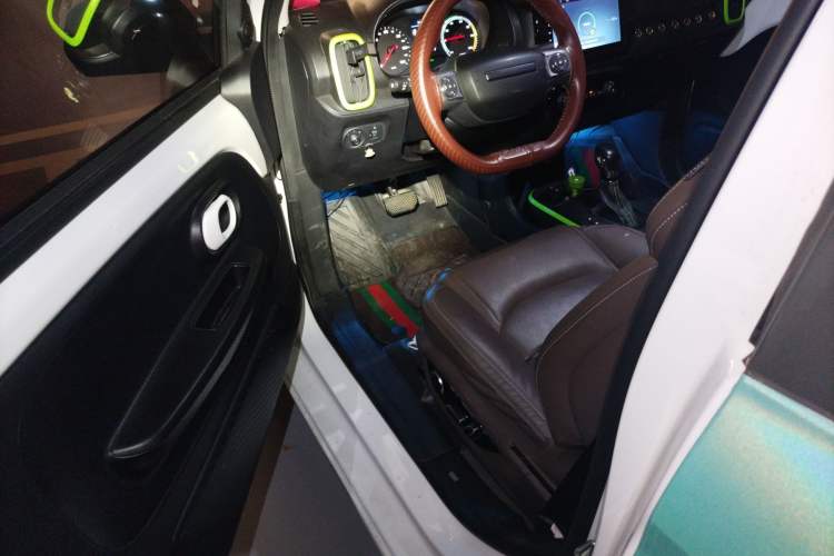 Used Roewe Clever 2020 Urban Style Edition Driver Seat