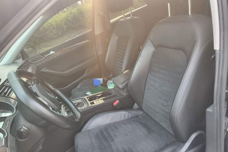 Used Volkswagen Magotan 2018 330TSI DSG Luxury Model Left Front Seat