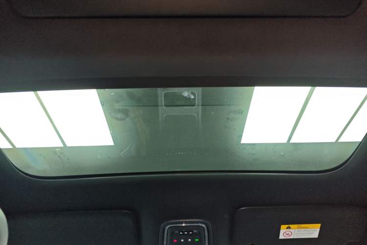 Used Nio ES8 2026 Model 7-seat Executive Luxury Edition Headliner