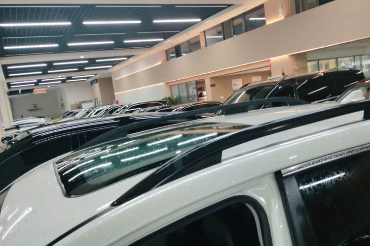 Used Subaru Forester 2018 2.5i Luxury Navigation Edition