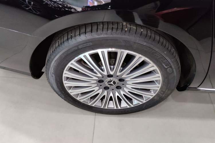 Used Mercedes-Benz E-Class 2021 E 300 L Luxury Model