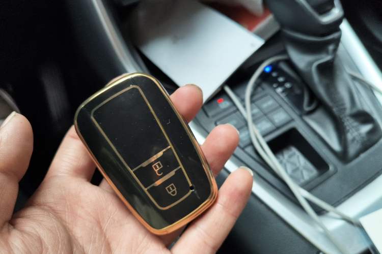 Used Toyota Wildlander 2022 2.0L CVT 4x4 Luxury PLUS Edition