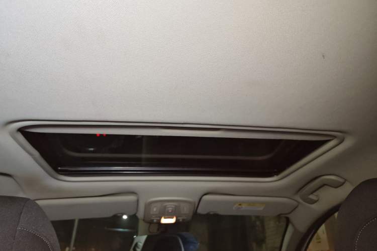 Used Citroen C4 Sega 2018 1.6L Manual Luxury Model
