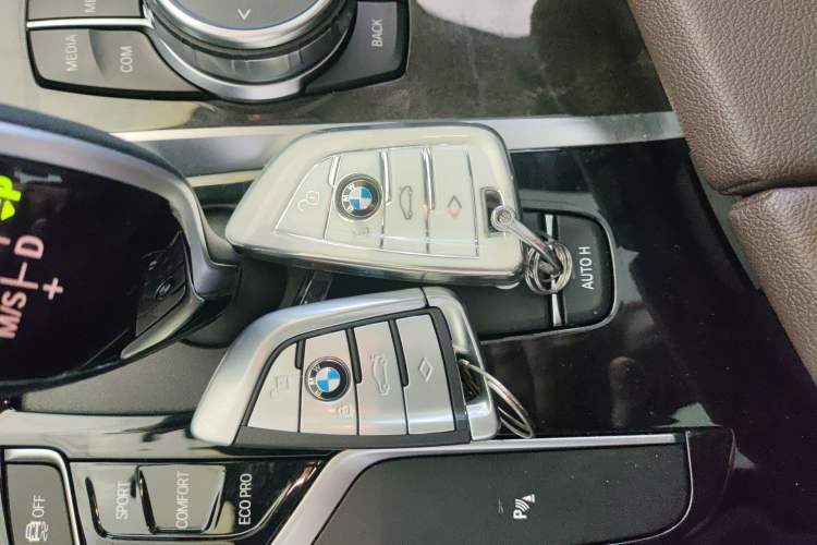 Used BMW 5 Series 2020 525Li M Sport Package
