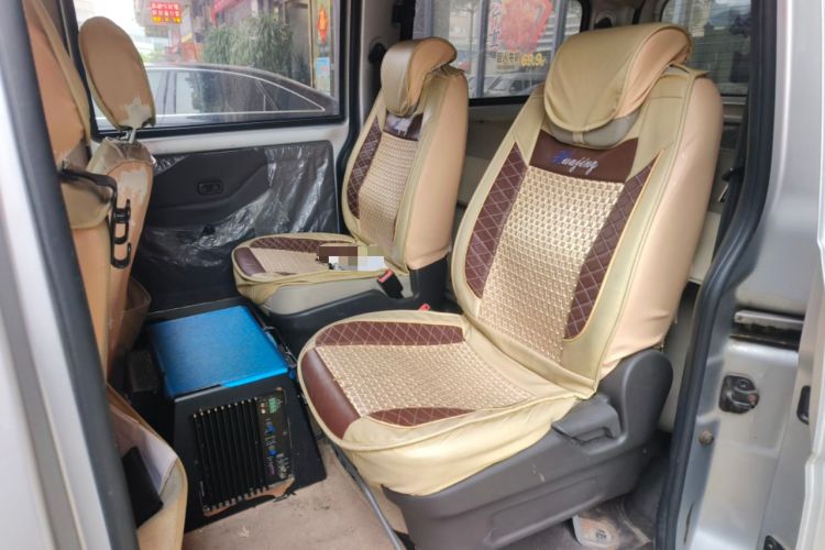 Used Wuling Rongguang V 2015 1.5L Standard Version Left Rear Seat