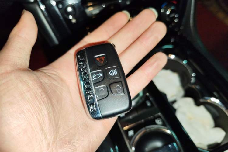 Used Jaguar XJ 2013 XJL 3.0 SC Panoramic Business Edition