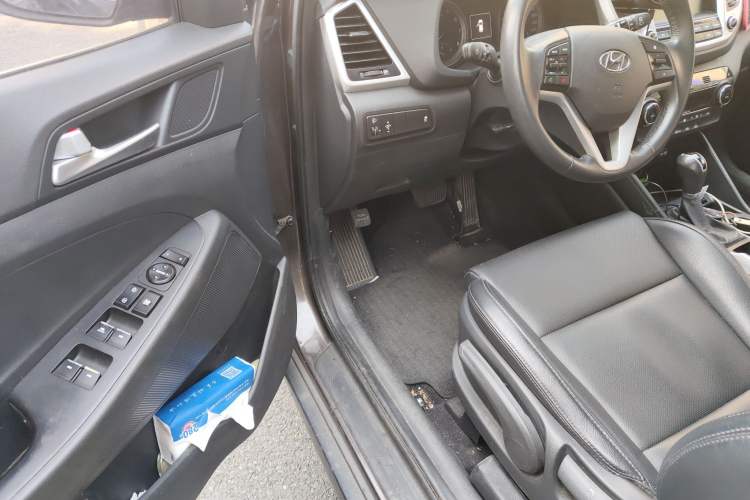 Used Hyundai Tucson 2015 1.6T Dual-Clutch Two-Wheel-Drive Smart Model