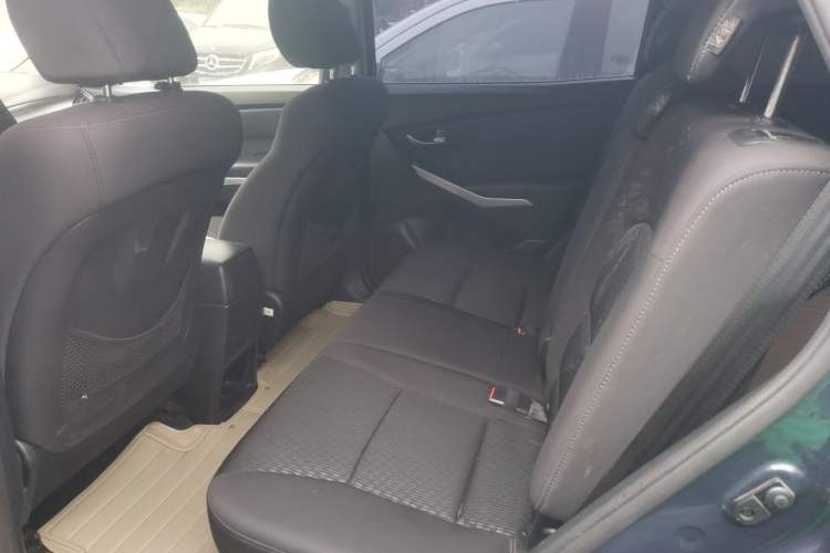 Used SsangYong Korando 2014 2.0L Gasoline Two-Wheel Drive Manual Comfort Navigation Edition
