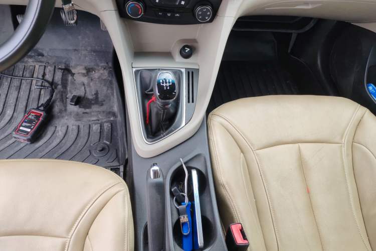 Used Buick GT 2016 15N Manual Entry-Level Trim Gear Lever