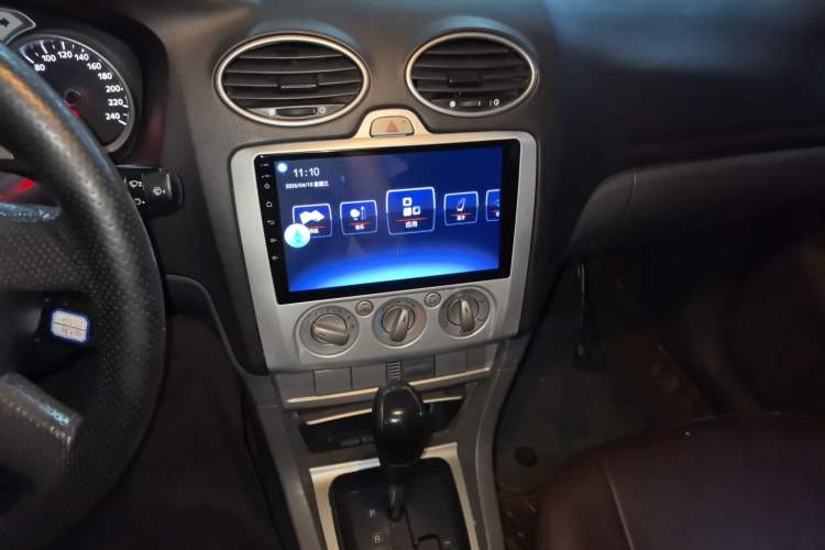 Used Ford Focus 2013 Hatchback Classic 1.8L Automatic Base Model Audio And AC Panel