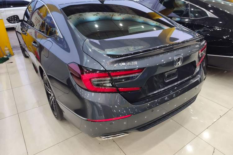 Used Honda Accord 2022 260TURBO Phantom Night · Prestige Edition Exterior 2