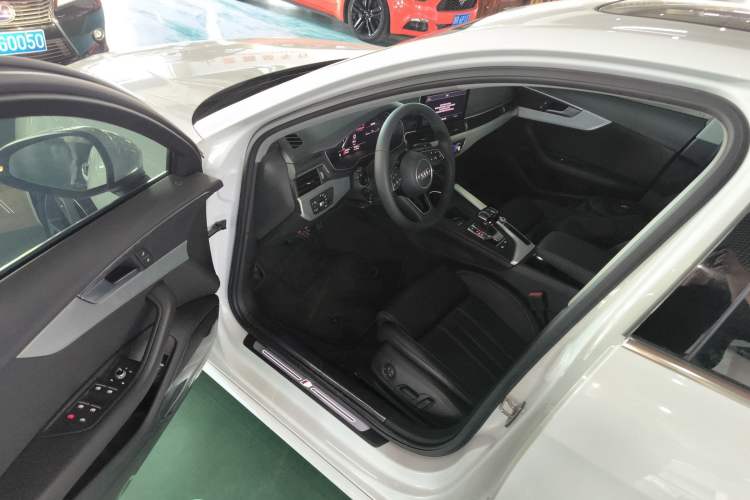 Used Audi A4L 2023 40 TFSI Fashion Dynamic Model