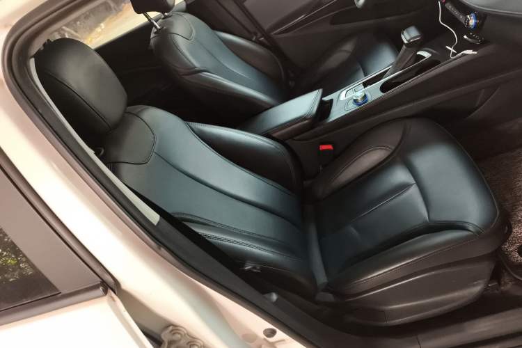 Used Buick Velite 6 2022 Connected & Shared PLUS