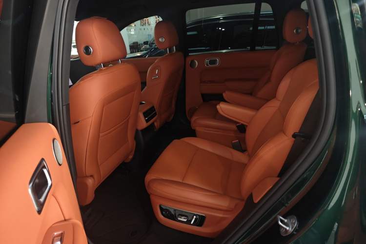 Used Li Auto L8 2023 Pro Model
