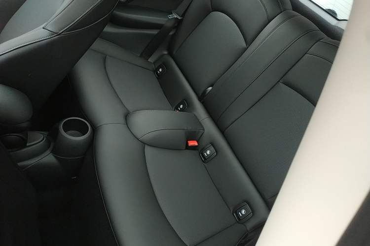 Used MINI 2019 1.5T COOPER Classic Edition