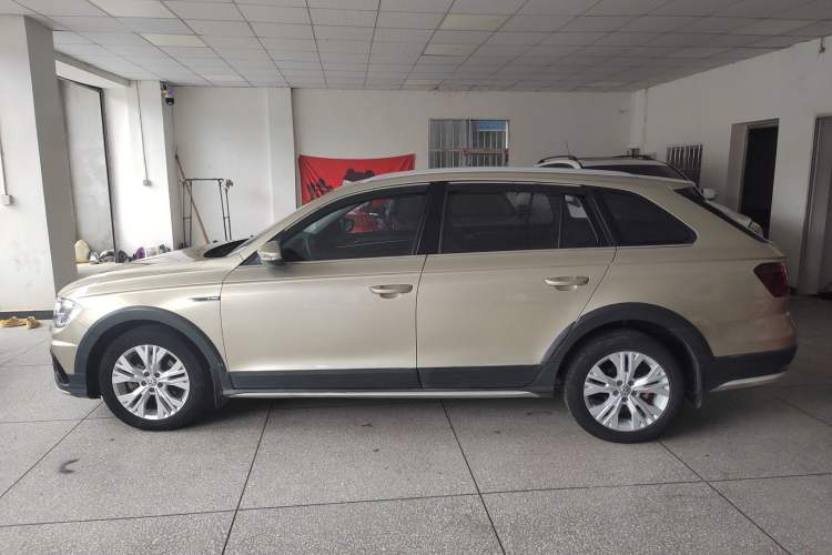 Used Volkswagen C-TREK 2017 1.6L Manual Comfort Model
