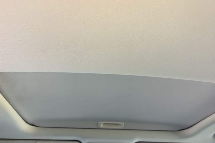 Used Honda Elysion 2016 2.4L Luxury Edition Headliner