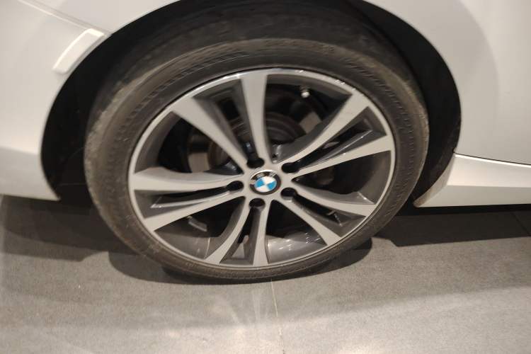 Used BMW 2 Series 2019 225i Convertible Coupe Sports Design Package
