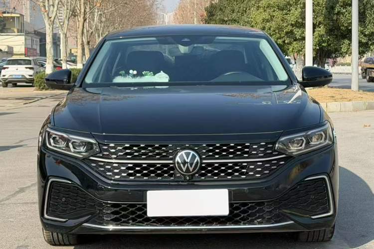 Used Volkswagen Passat 2023 Restyled 330TSI Starry Luxury Edition