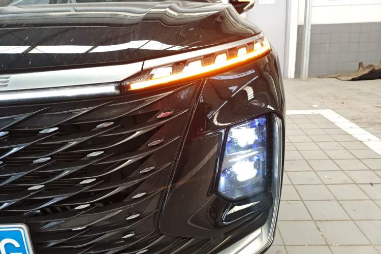 Used Roewe RX5 MAX 2022 1.5T Automatic Zhiwei Prestige Edition