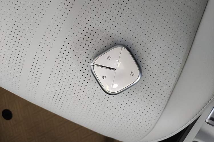 Used Wuling Air ev 2023 - Four Seats - Advanced Edition Vehicle Key