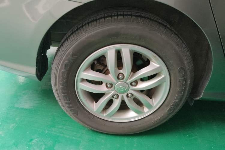 Used Hyundai Celesta 2011 1.6L Automatic Luxury Version